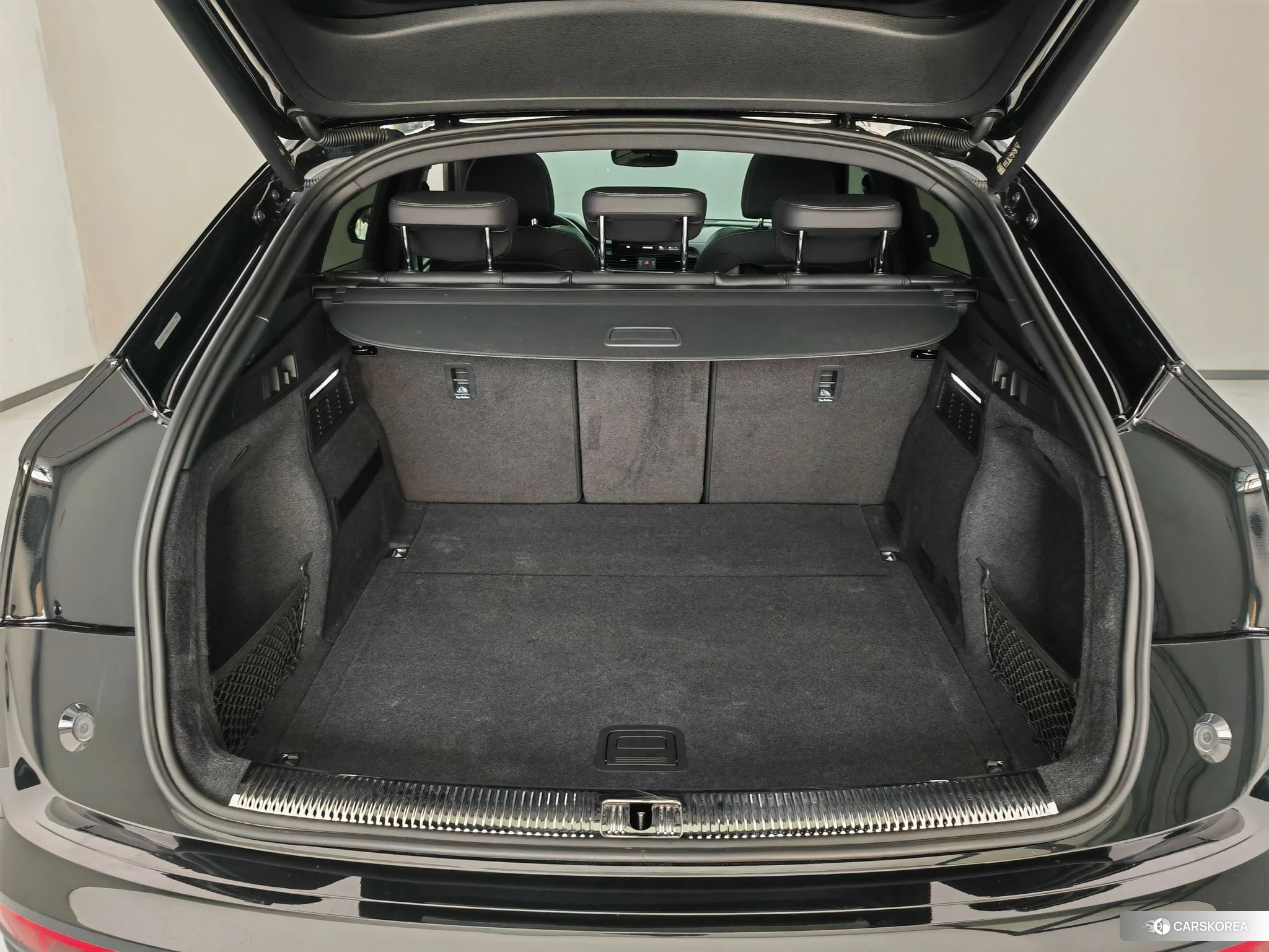 Audi Q5L id 4510301 из Китая 12