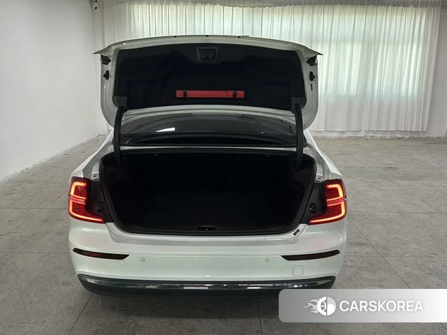 Volvo S60 id 4227928 из Китая 20