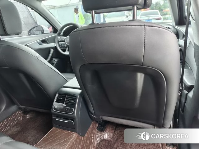 Audi A4L id 4387576 из Китая 22