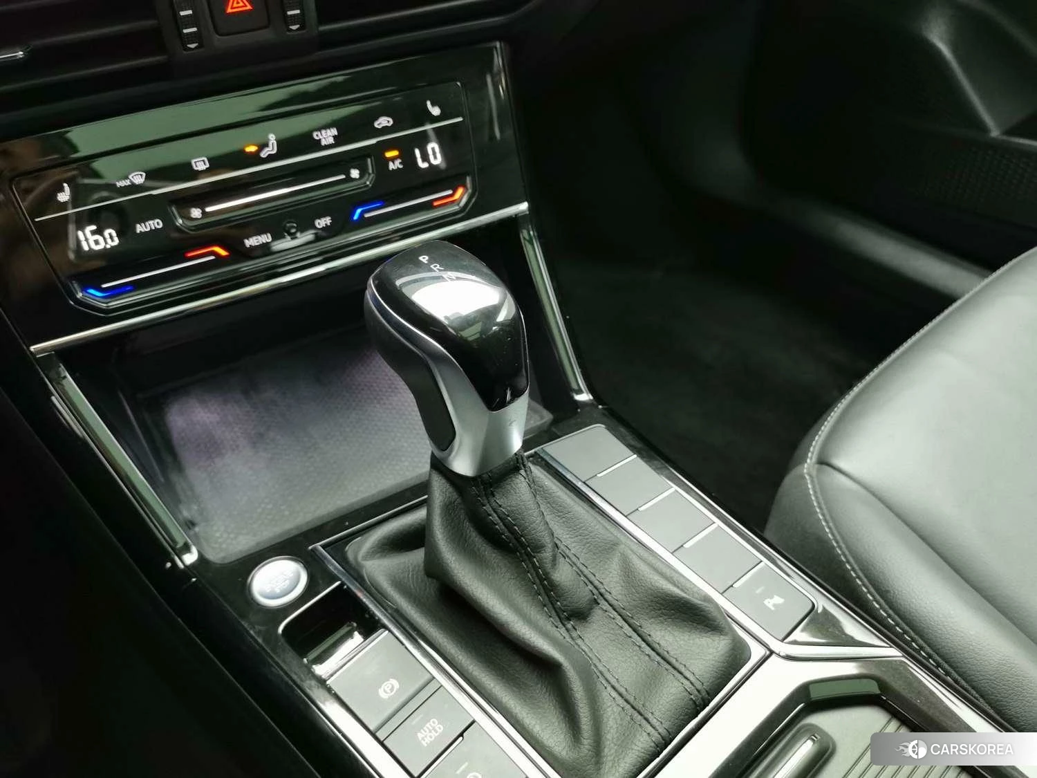 Volkswagen Passat id 4452866 из Китая 26