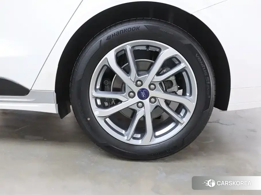 Ford Mondeo id 4577486 из Китая 32