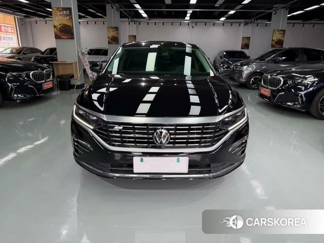 Volkswagen Passat id 4240052 из Китая 11