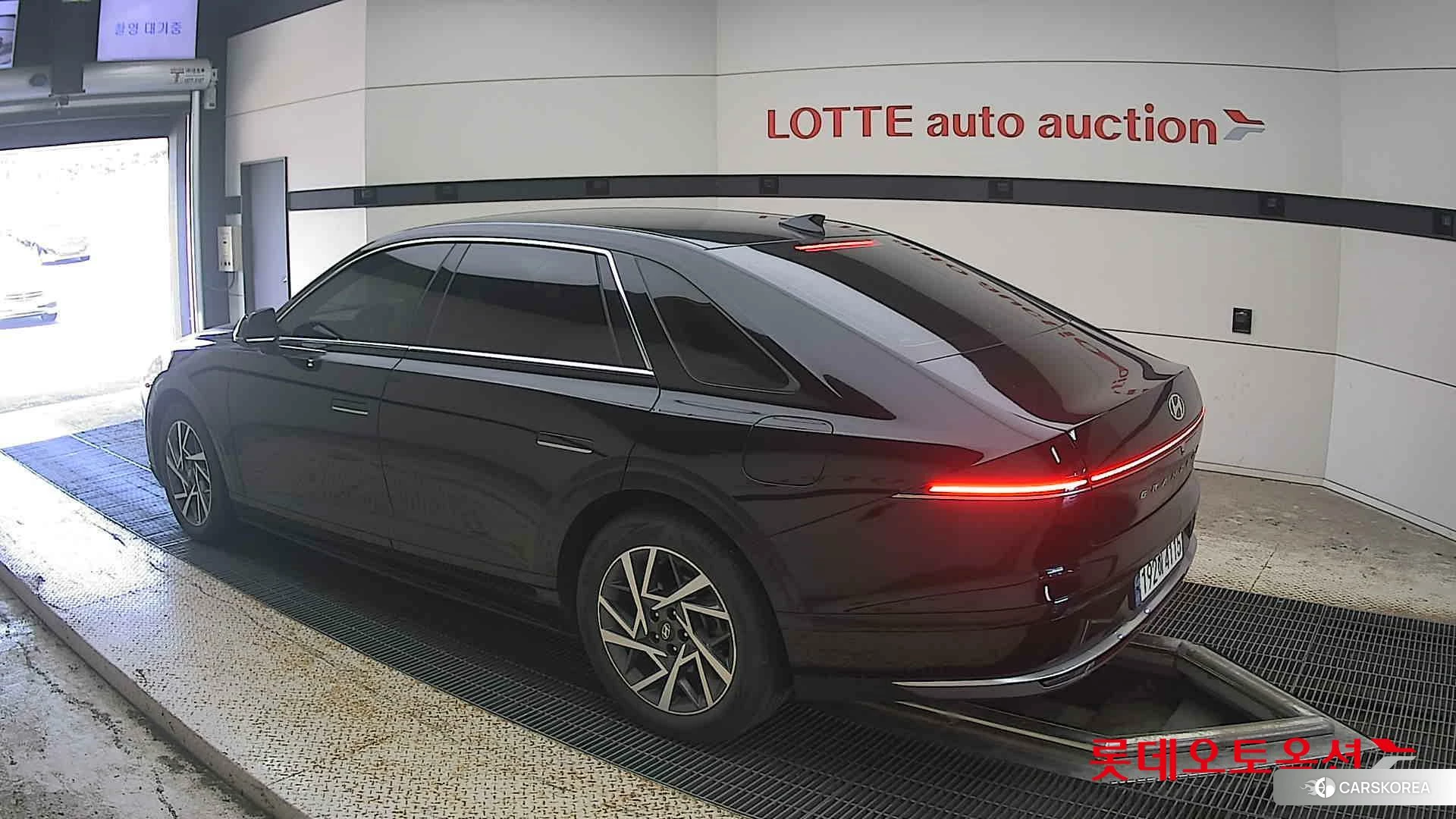 Hyundai Grandeur Hybrid id 4902530 из Кореи 38