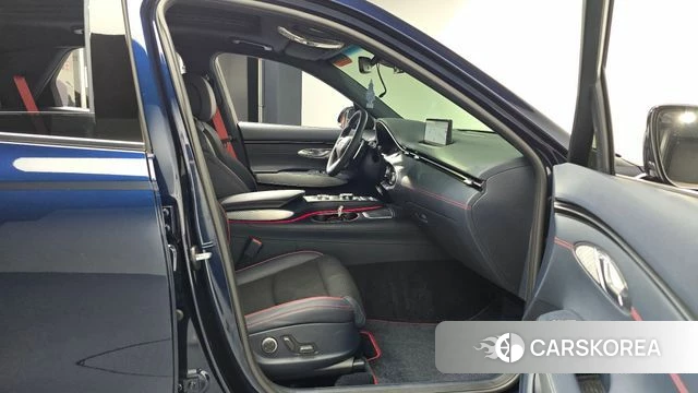 Genesis GV70 id 3818792 из Кореи 20