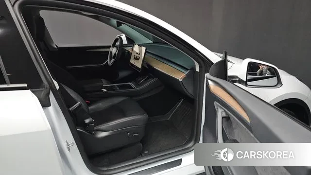 Tesla Model Y id 3377234 из Кореи 20