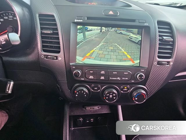 Kia The New K3 id 4385016 из Кореи 13