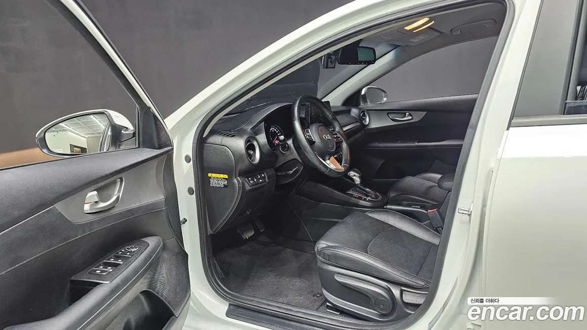 Kia Come New K3 id 2188464 из Кореи 20