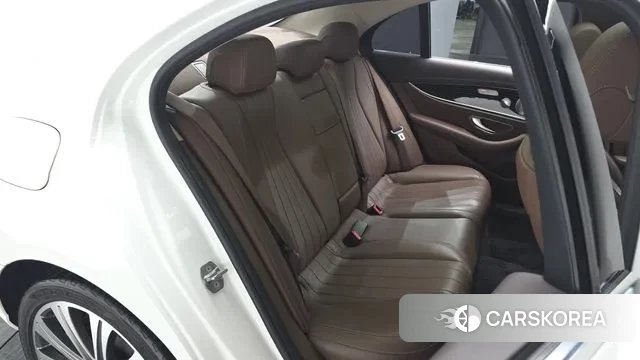 Mercedes-Benz E-Class W213 id 3647403 из Кореи 20