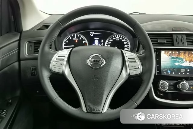 Nissan TIIDA id 4273611 из Китая 24