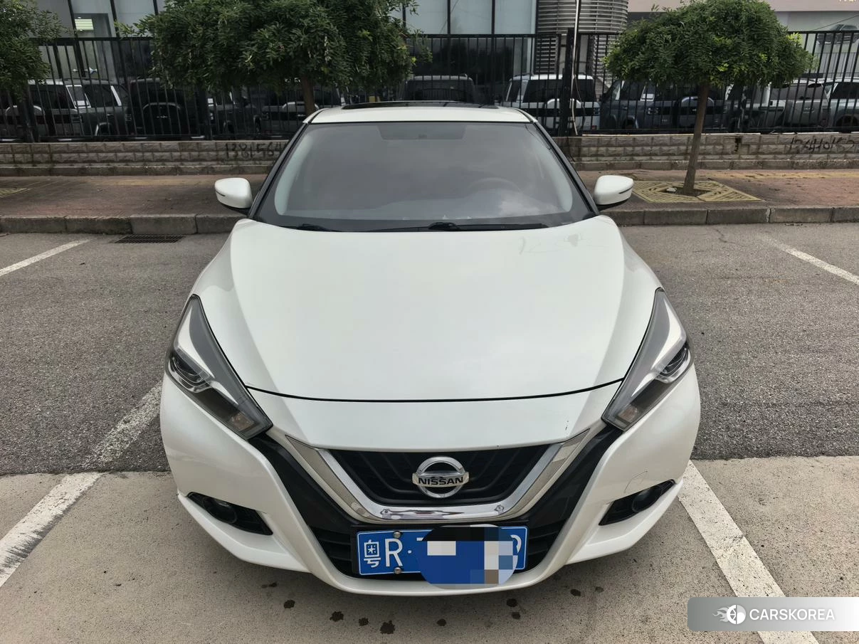 Nissan Bluebird id 4492779 из Китая 10