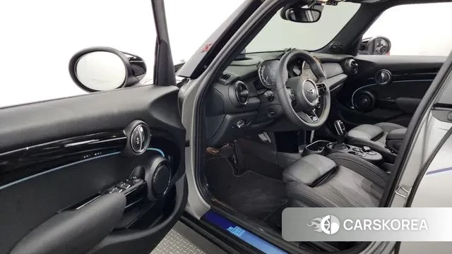 Mini Cooper S id 2914890 из Кореи 20