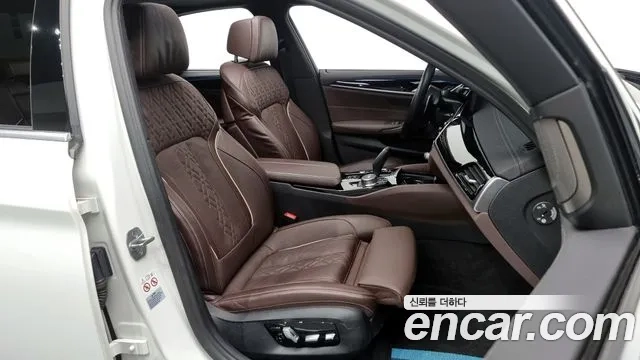 BMW 5 Series (G30) id 2920839 из Кореи 20