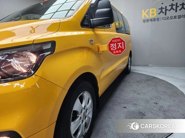 Hyundai The New Grand Starex id 3890259 из Кореи 20