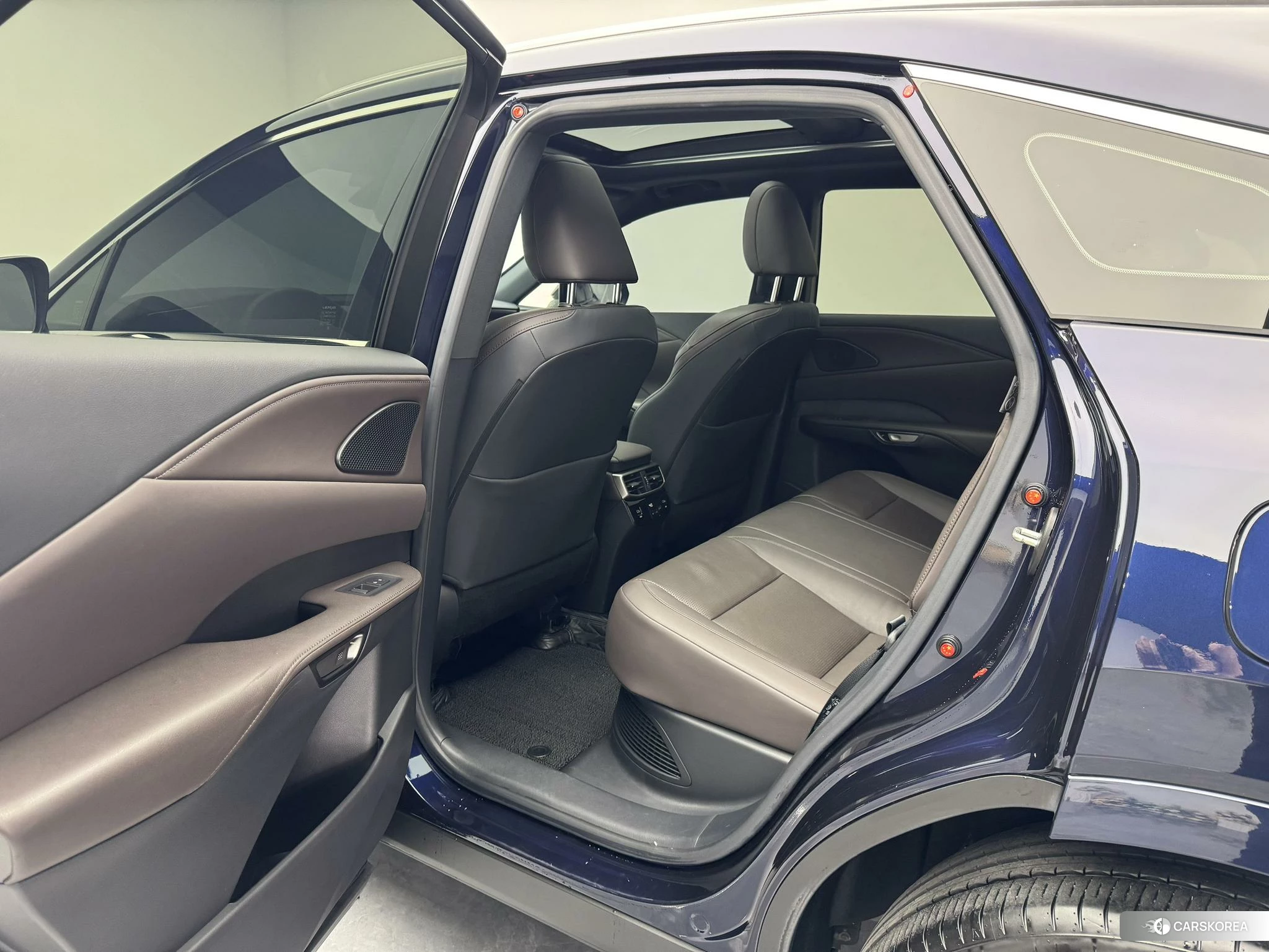 Lexus RX id 4515067 из Китая 19