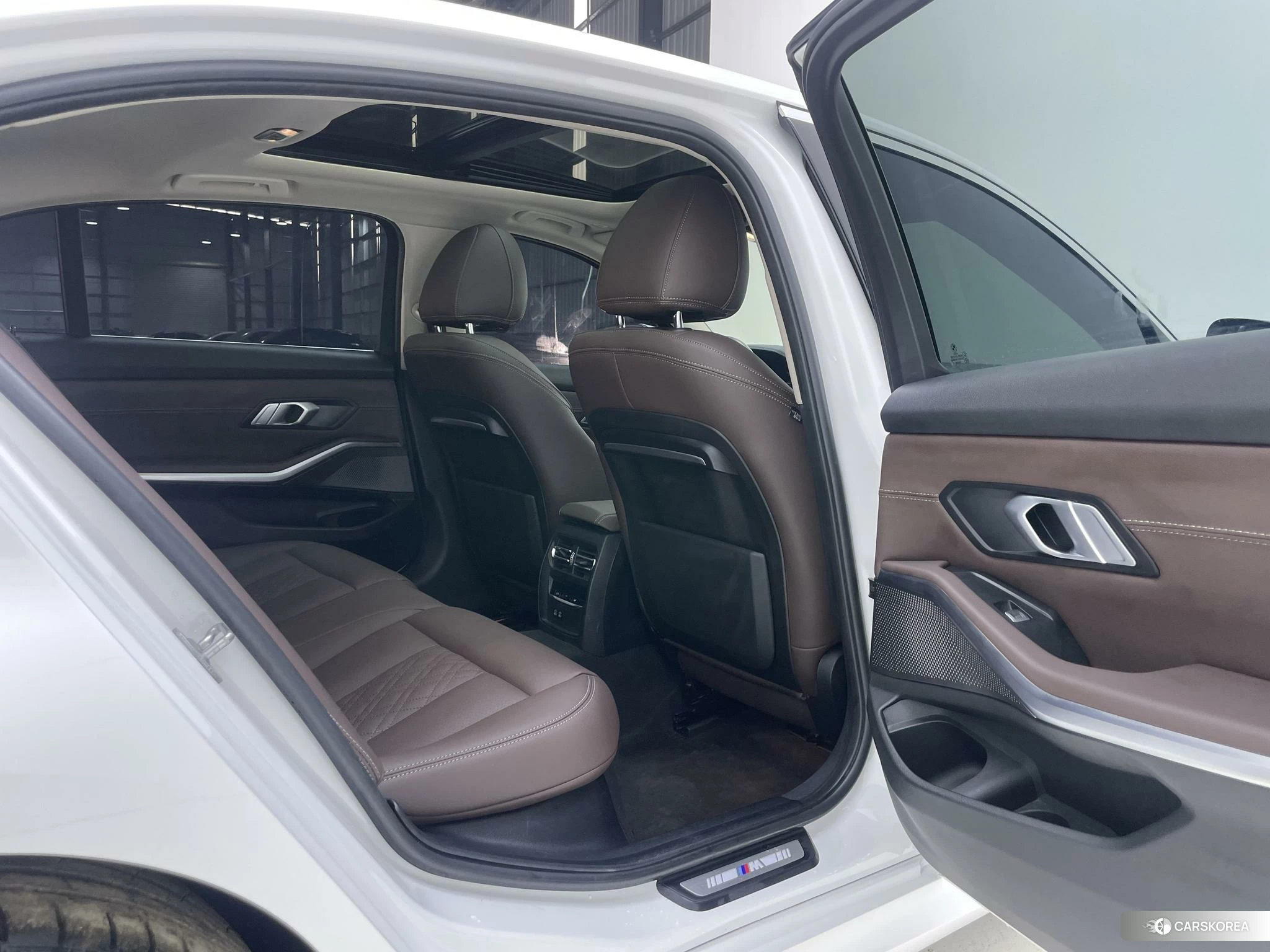 BMW 3 series id 4473997 из Китая 27