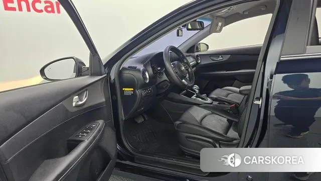 Kia Come New K3 id 3265116 из Кореи 20