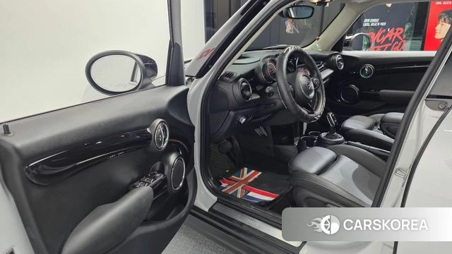 Mini Cooper id 4429830 из Кореи 34
