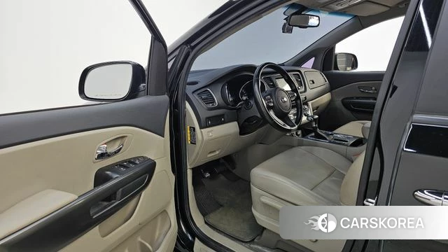 Kia The New Carnival id 4317535 из Кореи 31