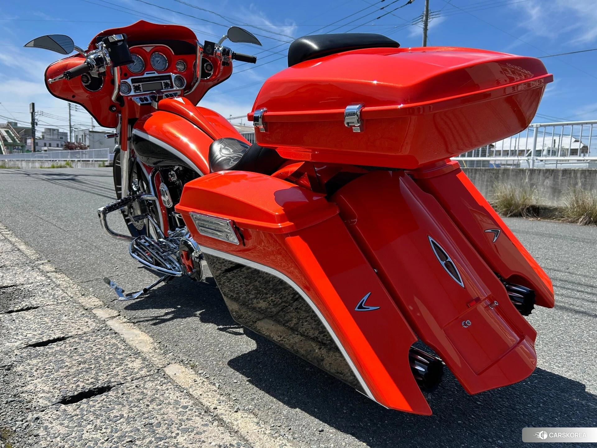 Проданный Harley-Davidson Electra Glide FLHTCUSE1800 CVO id 4320198 из Японии, фото 10