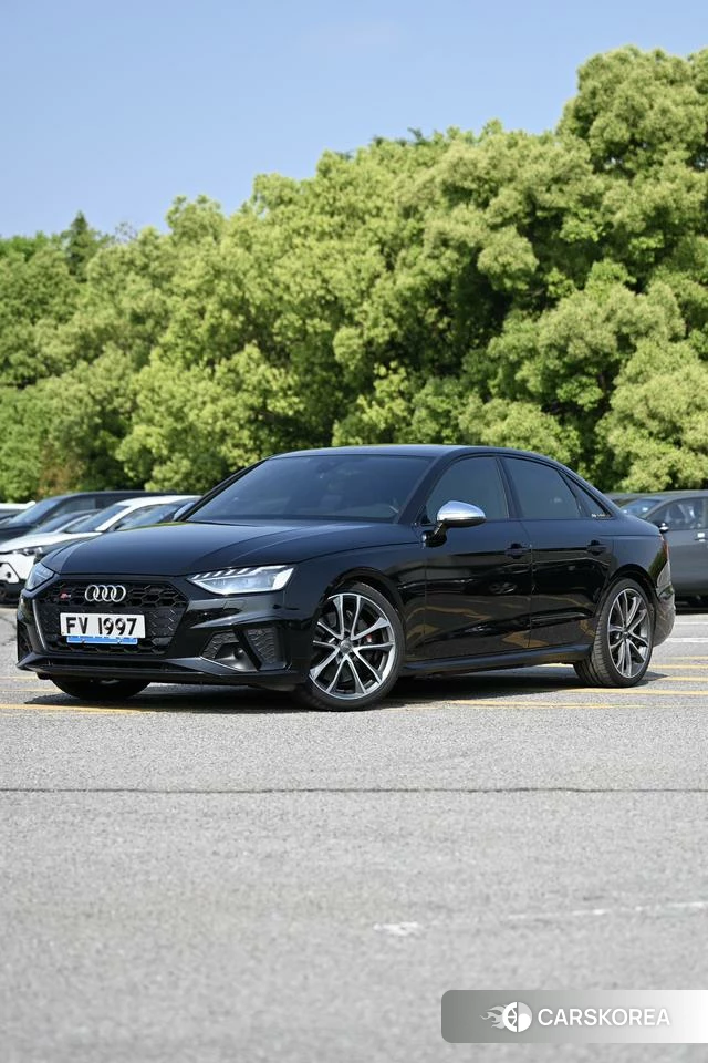 Audi S4 id 4258608 из Китая 12