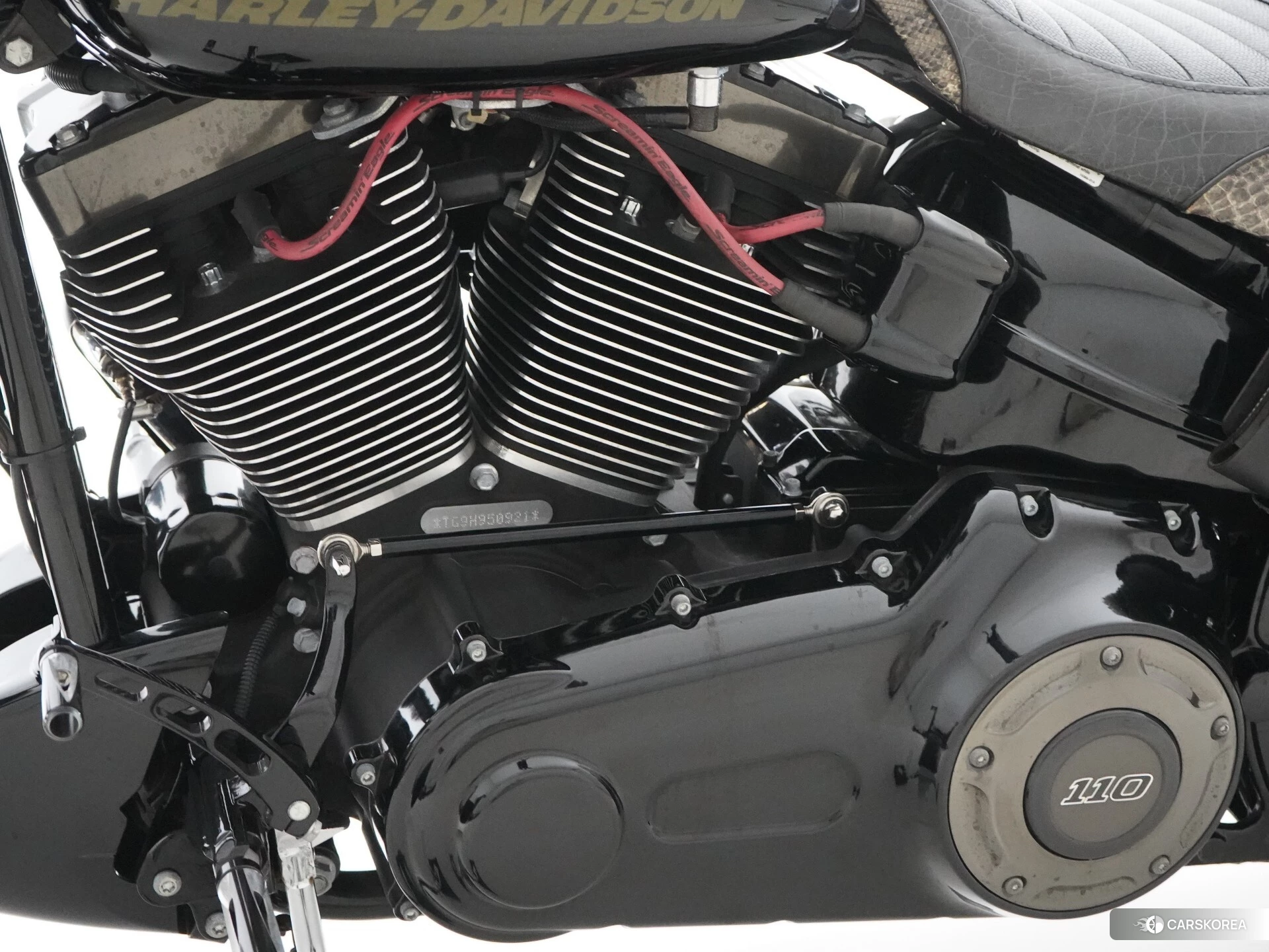 Harley-Davidson Softail Breakout FXSBSE CVO id 4320067 из Японии 10