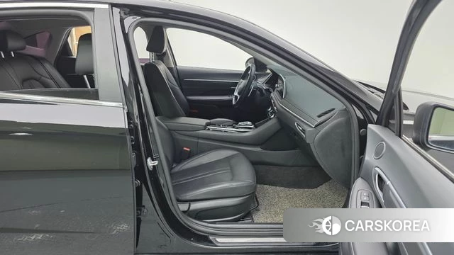 Hyundai Sonata (DN8) id 3832894 из Кореи 20