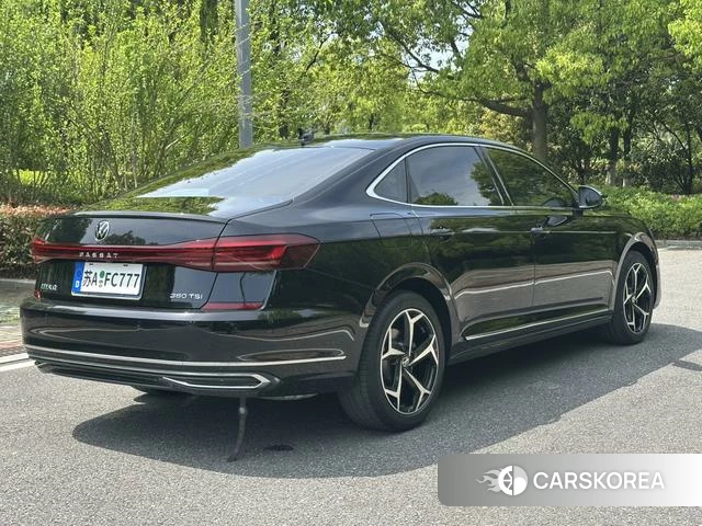 Volkswagen Passat id 4273087 из Китая 17