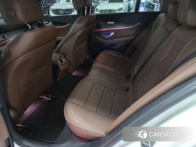 Mercedes-Benz E-Class W213 id 3295071 из Кореи 17