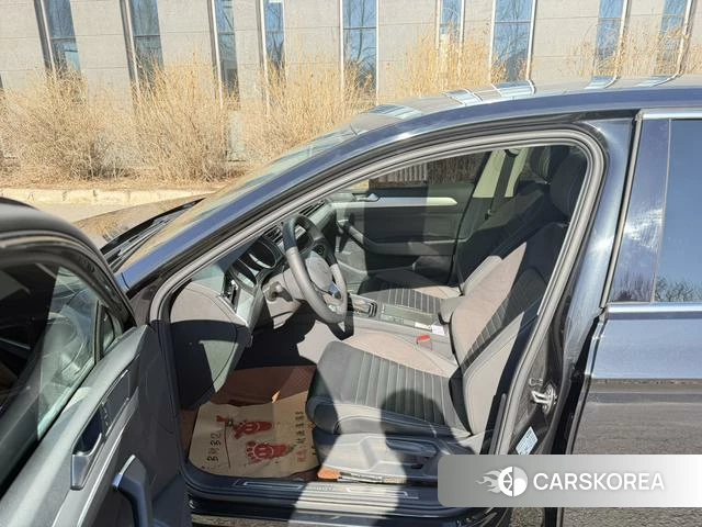 Volkswagen Magotan id 4301575 из Китая 19