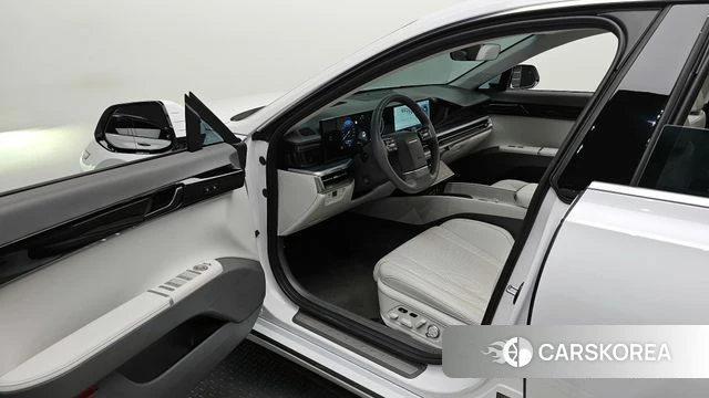 Hyundai Grandeur Hybrid (GN7) id 4336660 из Кореи 20