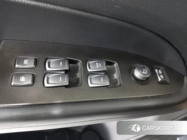 Ssangyong Rexton Sports id 3736792 из Кореи 16