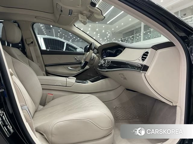 Mercedes-Benz Maybach S-class id 4256931 из Китая 19