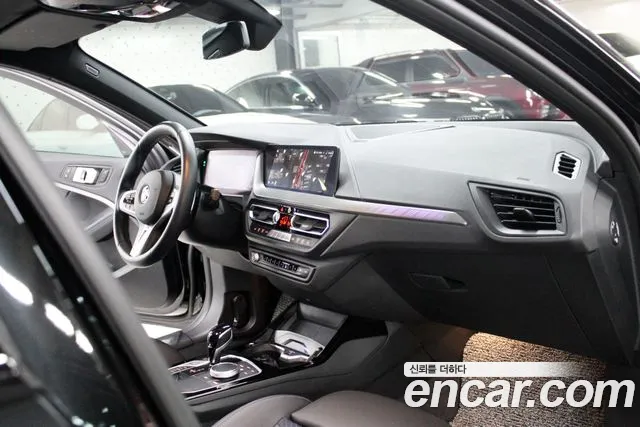 BMW 1 Series (F40) id 2709601 из Кореи 20