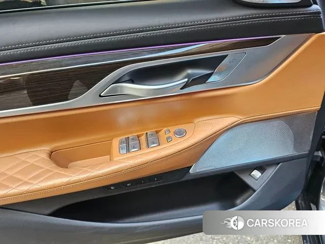 BMW 7 Series (G11) id 3570647 из Кореи 18