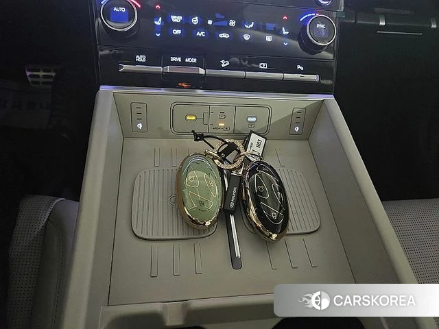 Hyundai Santa Fe (MX5) id 3798706 из Кореи 17