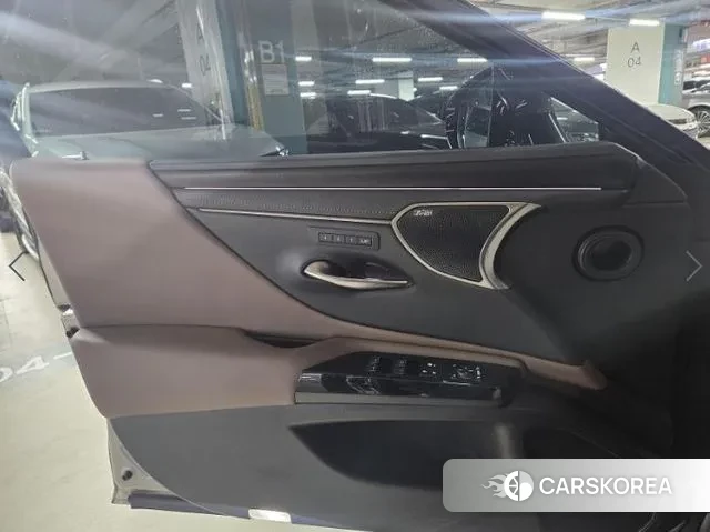 Lexus ES300h 7th generation id 3482641 из Кореи 16