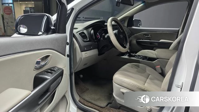 Kia All New Carnival id 4722738 из Кореи 31