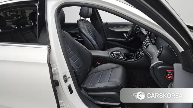 Mercedes-Benz E-Class W213 id 3789351 из Кореи 21