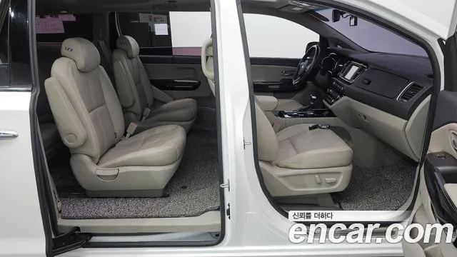 Kia The New Carnival id 2658878 из Кореи 20