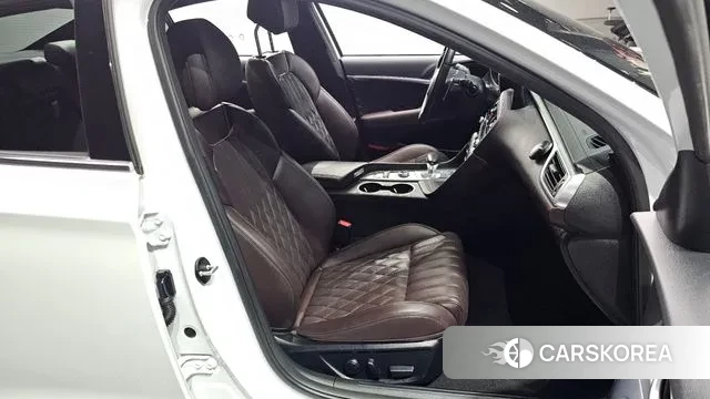 Genesis The New G70 id 3296299 из Кореи 20