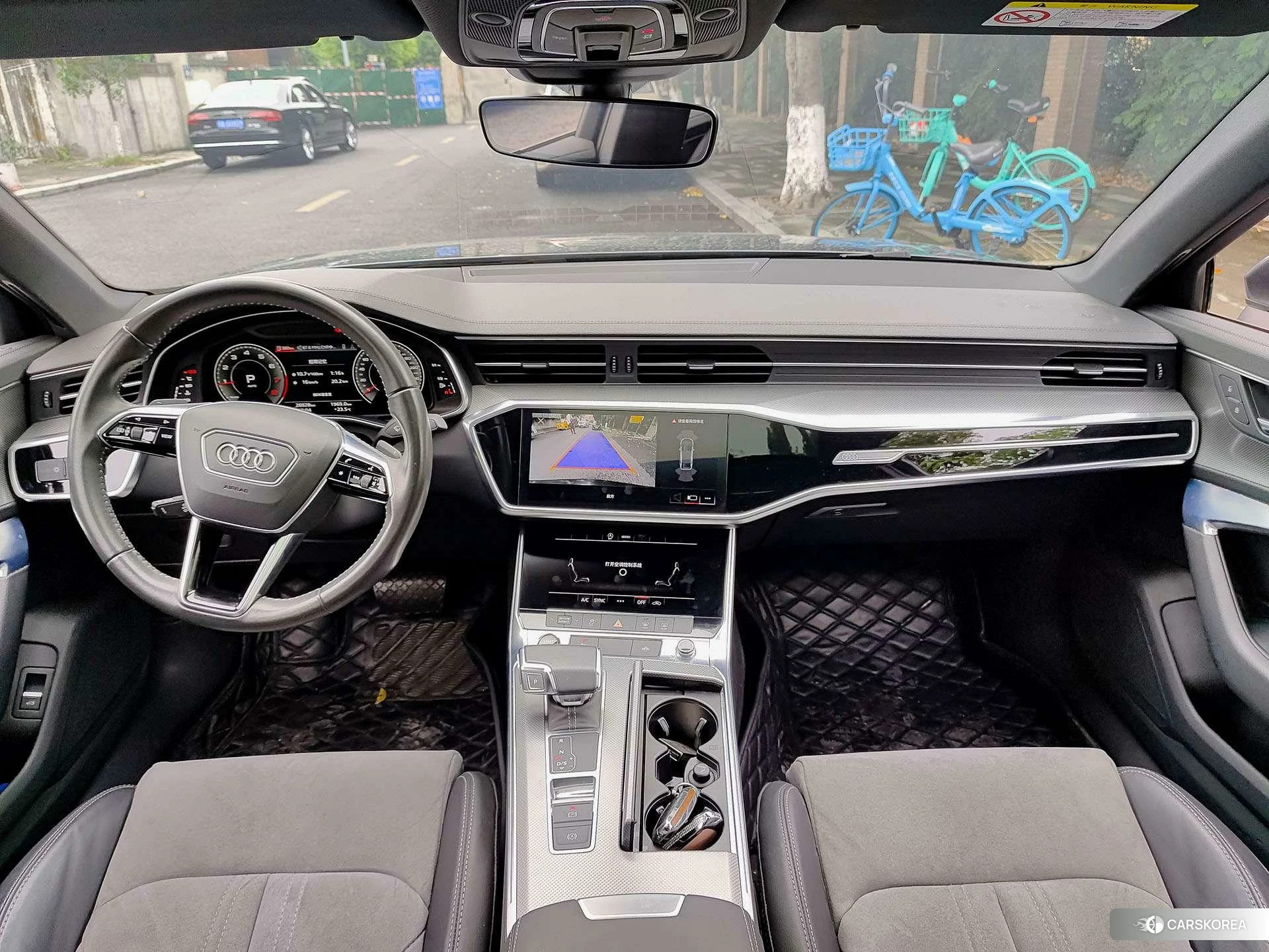 Audi A6L id 4454088 из Китая 11