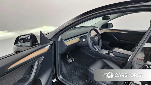 Tesla Model Y id 4360620 из Кореи 36