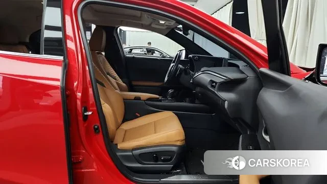 Lexus UX300e id 3690644 из Кореи 20