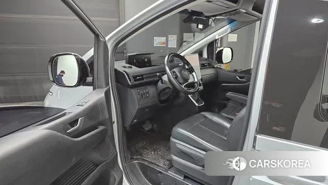 Hyundai Staria id 3518624 из Кореи 20