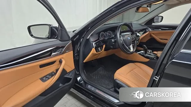 BMW 5 Series (G30) id 3748165 из Кореи 20