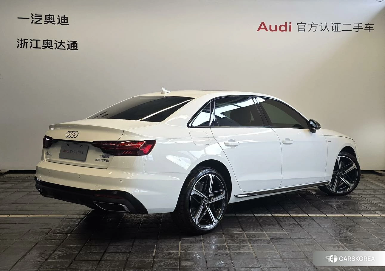 Audi A4L id 4453894 из Китая 15