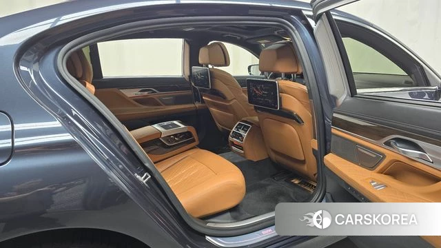 BMW 7 Series (G11) id 4708536 из Кореи 34