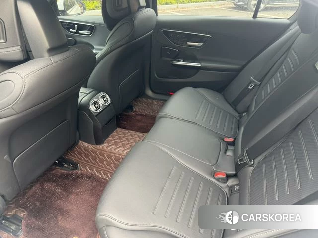 Mercedes-Benz Class C id 4198922 из Китая 17