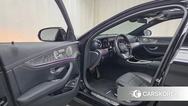 Mercedes-Benz E-Class W213 id 3388756 из Кореи 20