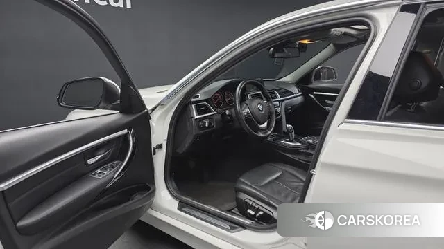 BMW 3 Series (F30) id 3692920 из Кореи 20